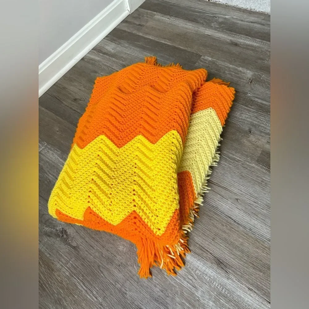 VTG Crochet Afghan Chevron Handmade Sunshine Retro Boho Fringe Orange Yellow L